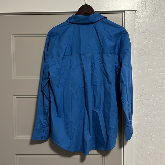 Abercrombie Women’s Oversized Long Sleeve Dress Shirt - Picture 3 of 3